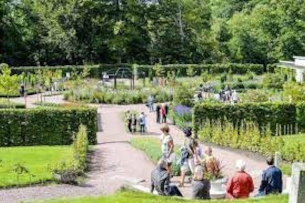 Laegenhet Pa Landet Naera Stan Jonsered Exterior foto